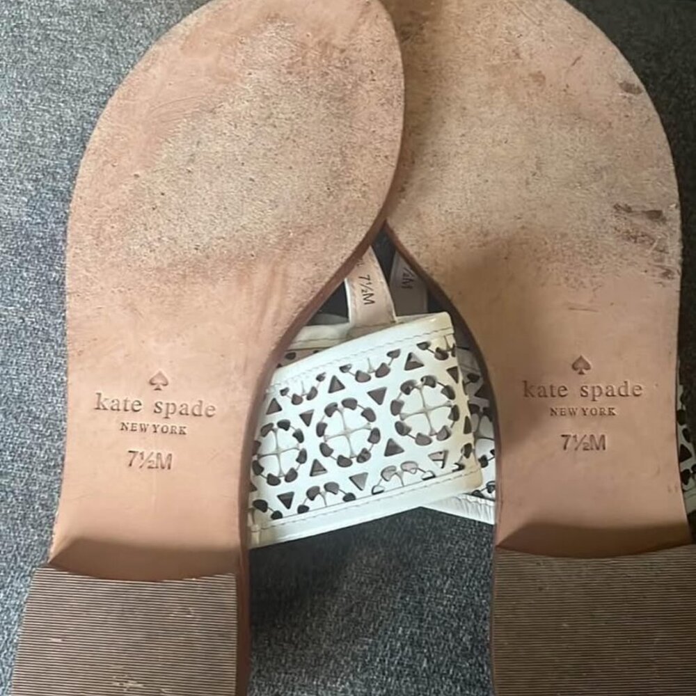 Kate Spade Flip Flops in White - Picture 2 of 3